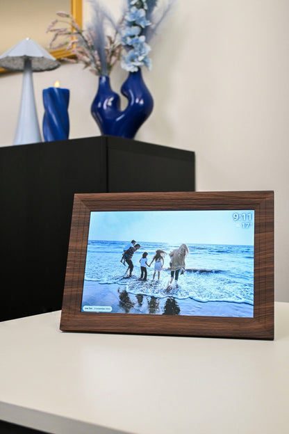 UMBRION - Digitale fotolijst - 10.1" - Bruin houtlook